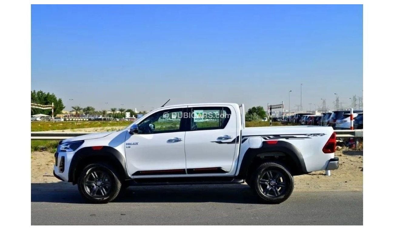 تويوتا هيلوكس HILUX SR5 4.0L V6 2024