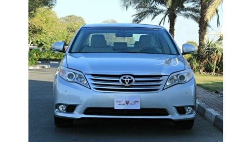 تويوتا افالون - V6 - EXCELLENT CONDITION - 49000KM DRIVEN - VAT INCLUSIVE