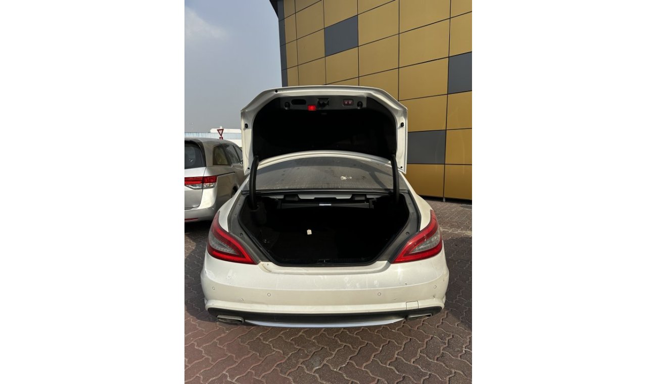 مرسيدس بنز CLS 550 AMG