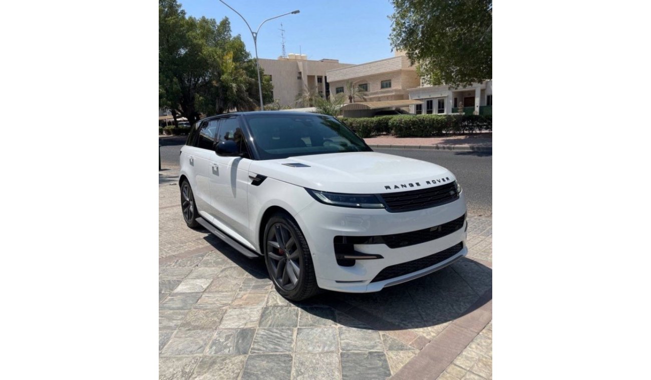 لاند روفر رانج روفر سبورت إتش أس إي 2024 RANGE ROVER SPORT P400 GCC BRAND NEW LOADED + WARRANTY