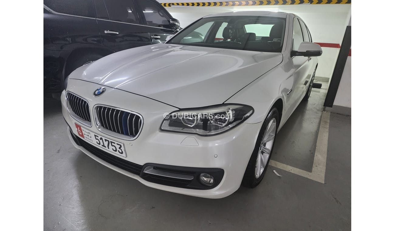 BMW 520i