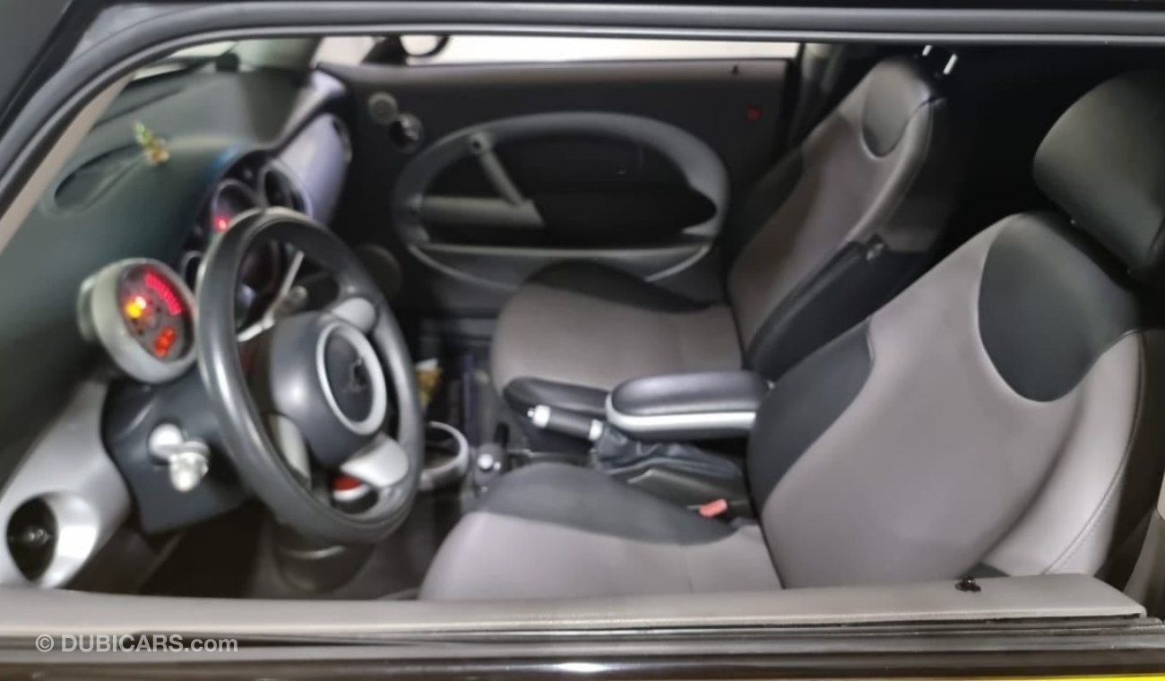 ميني كوبر إس 1.6L PETROL AUTOMATIC TRANSMISSION