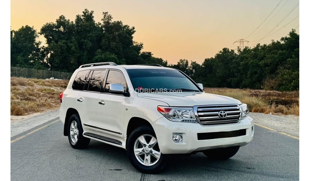 Toyota Land Cruiser 5.7L PETROL V8 AUTOMATIC TRANSMISSION