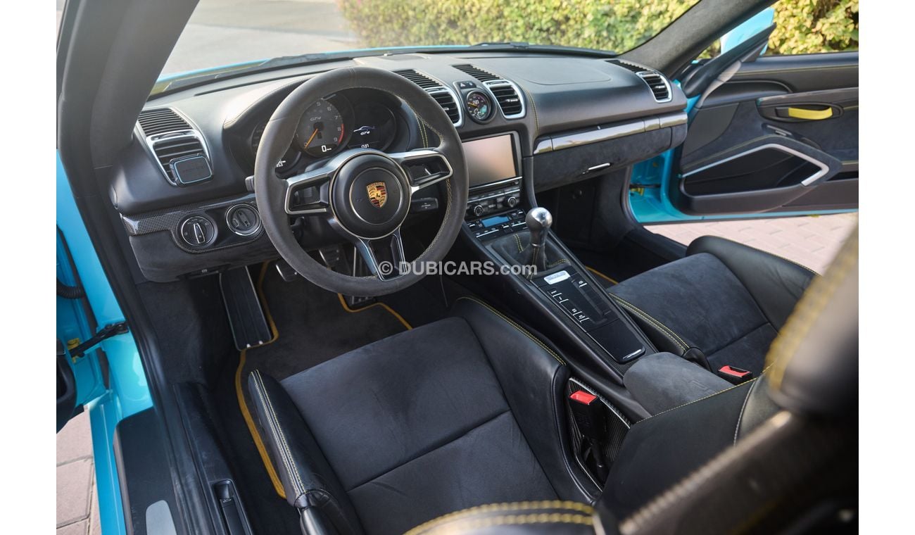 بورش كايمان 718 Porsche Cayman GT4 2016 - GCC, Sports Chrono, Carbon Bucket Seats, Manual Transmission