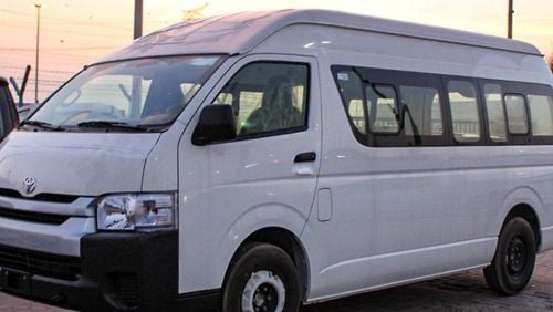 تويوتا هاياس DIESEL  2.5L DLX Wide AC VAN MT