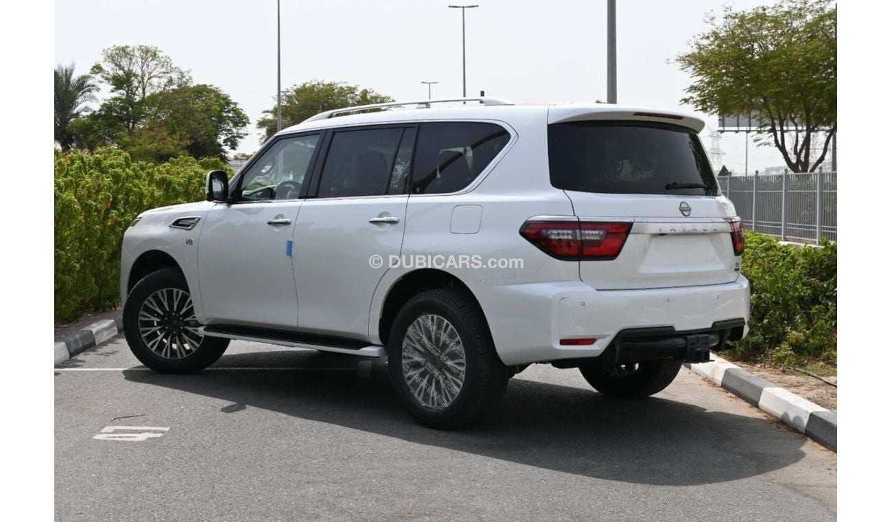 Nissan Patrol Nissan Patrol LE Premium V8  white 2024