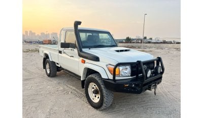 Toyota Land Cruiser Pick Up