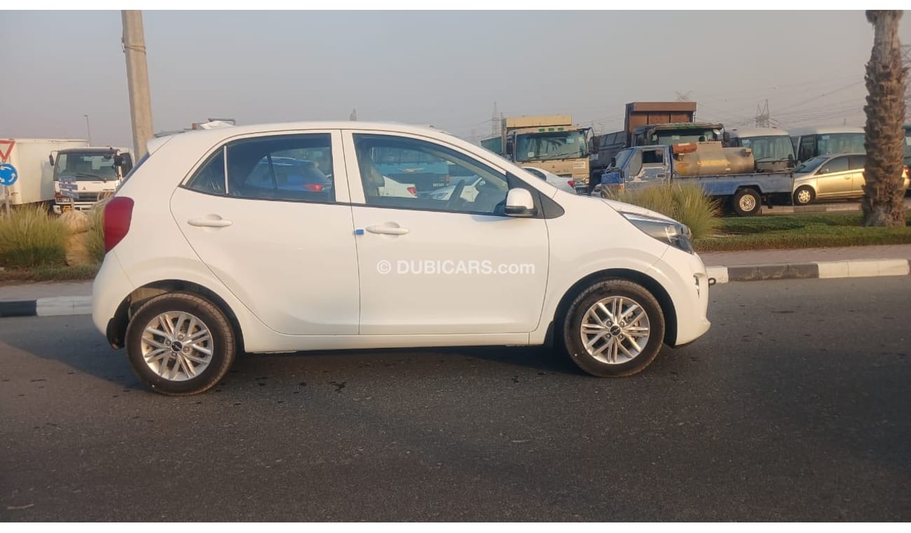 Kia Picanto 4X2 FWD 1.2L petrol White color ..only for Export