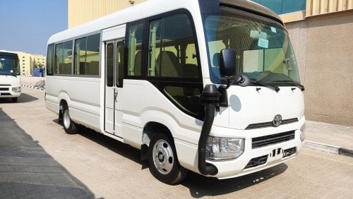 تويوتا كوستر 4.2L MT Diesel 30 seaters Auto Door, snorkel, ABS, luggage carrier