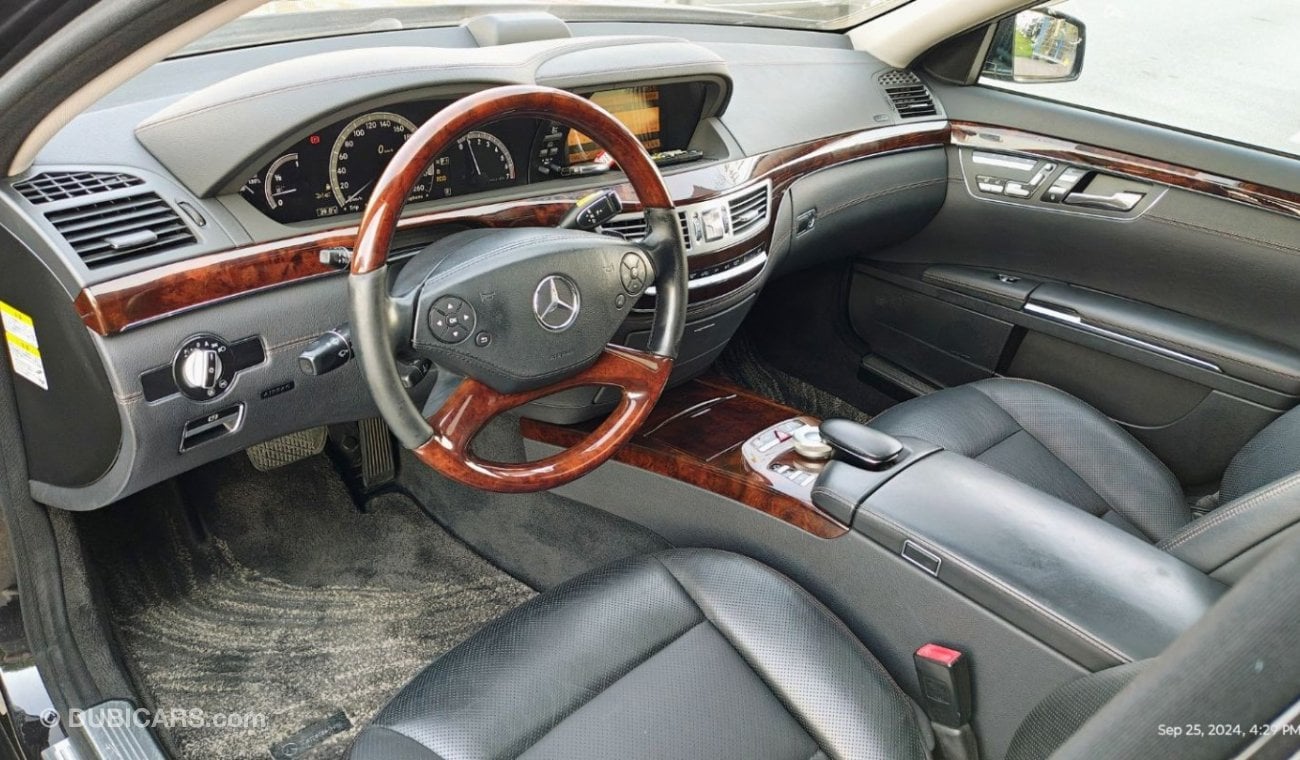 Mercedes-Benz S 550