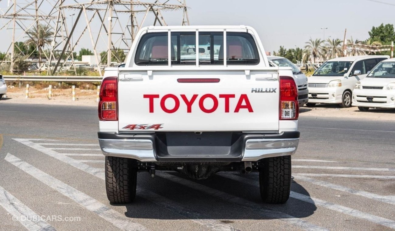 Toyota Hilux (LHD) TOYOTA HILUX DC 2.4 AT 4X4 MY2024 – WHITE