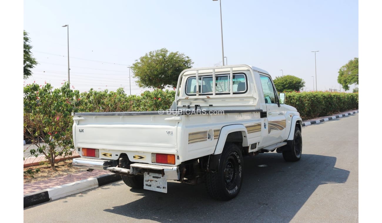 Toyota Land Cruiser Pick Up DLX Alloy Wheels 4.0L