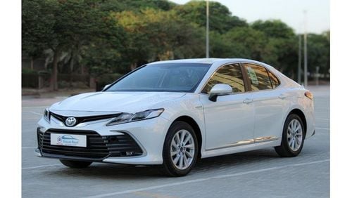 تويوتا كامري LHD 2.5L HYBRID MID OPTION FWD AT 2024MY