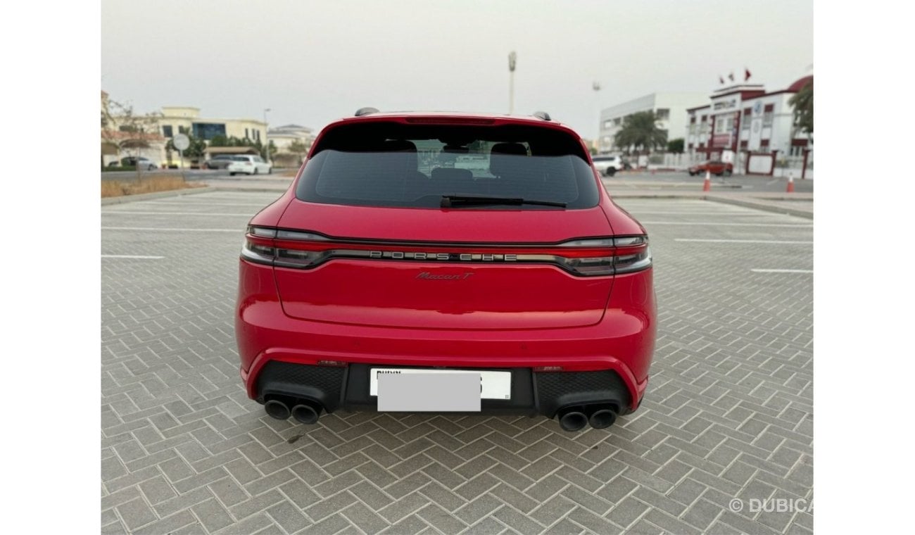 Porsche Macan T GCC - Unique Colour - Full Service History - Clean as Brand New - Full body ceramic