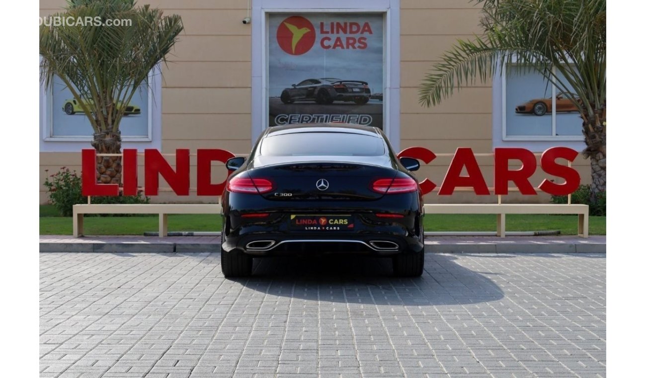 مرسيدس بنز C 300 Mercedes-Benz C300 AMG Pack 2019 GCC under Warranty with Flexible Down-Payment.