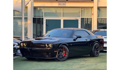 Dodge Challenger SRT Hellcat 6.2L (707 HP)