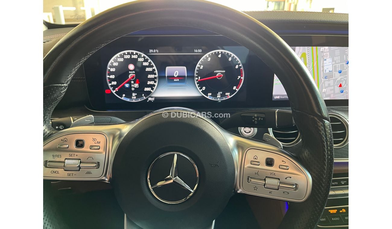 Mercedes-Benz E300 AMG PREMIUM GARGASH WARRANTY