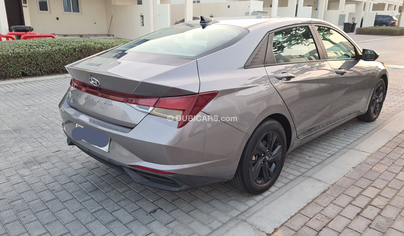 هيونداي إلانترا SEL 2.0L | Model 2022 | 30100 Mileage | American Specs