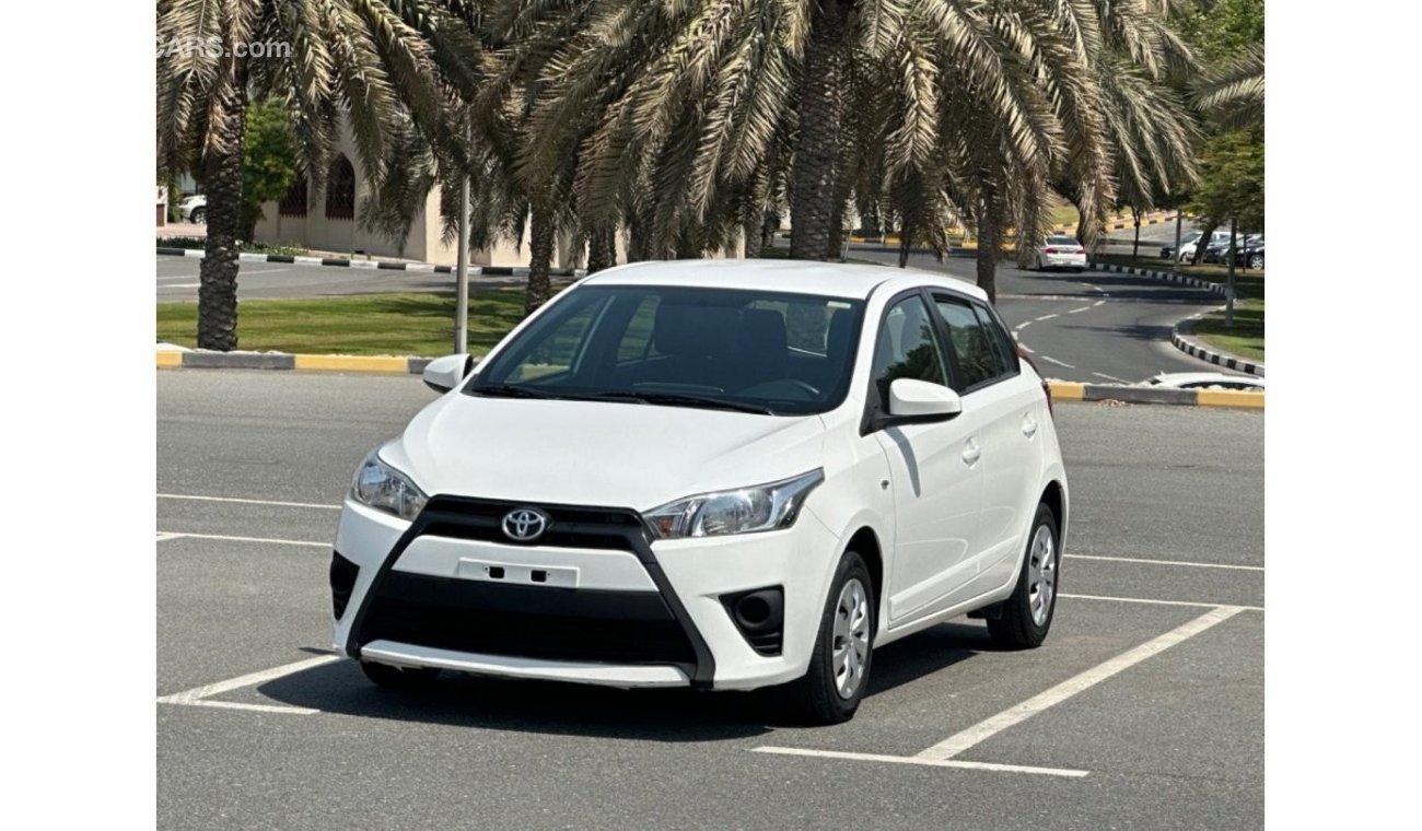 Toyota Yaris Sport MODEL 2017 GCC CAR PREFECT CONDITION INSIDE AND OUTSIDE FULL OPTION