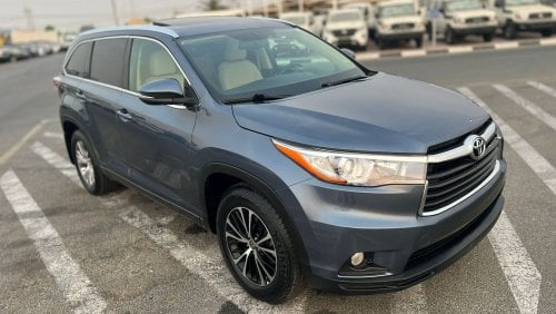 Toyota Highlander 2015 TOYOTA HIGHLANDER XLE - 4x4 - 63500 mileage- SUNROOF 7 SEATER ELECTRIC SEATS -LEATHER SEATS - P