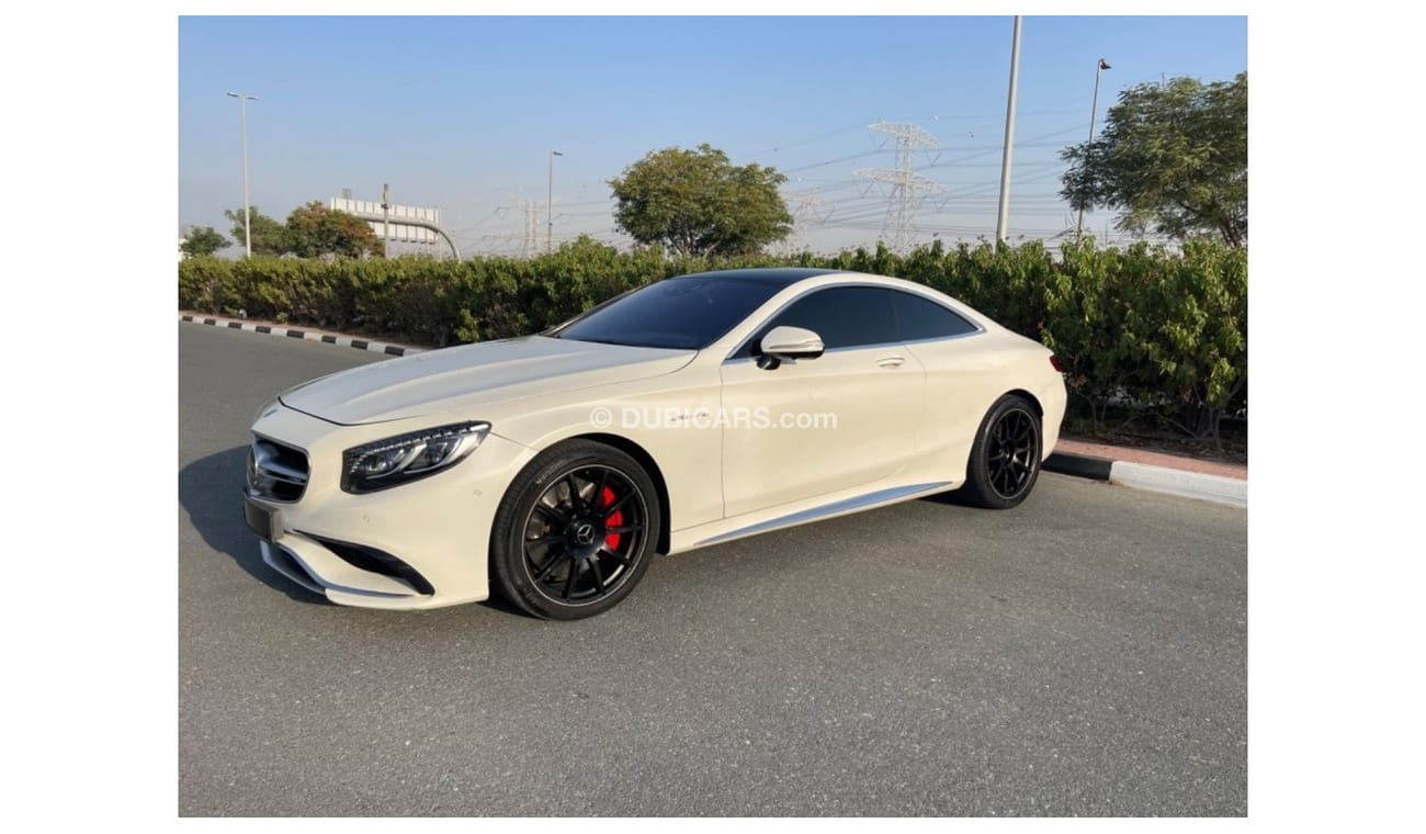 Mercedes-Benz S 63 AMG Coupe GCC