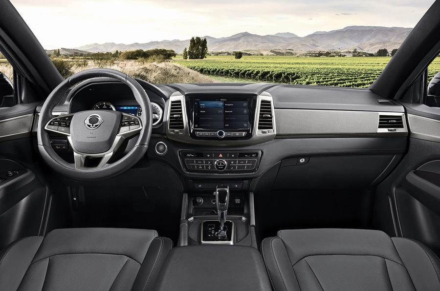 Ssangyong Musso interior - Cockpit