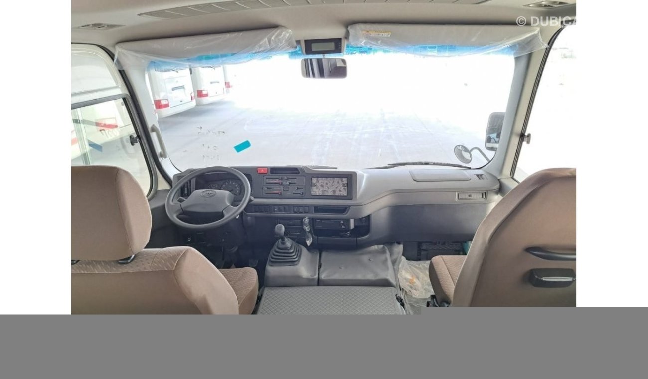 تويوتا كوستر Toyota Coaster 4.2 Diesel 23seater