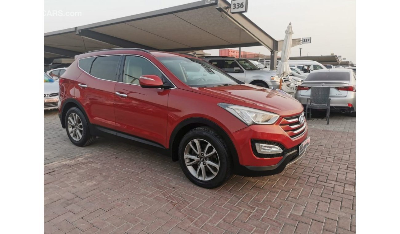 Hyundai Santa Fe GL In excellent condition and requires no expenses