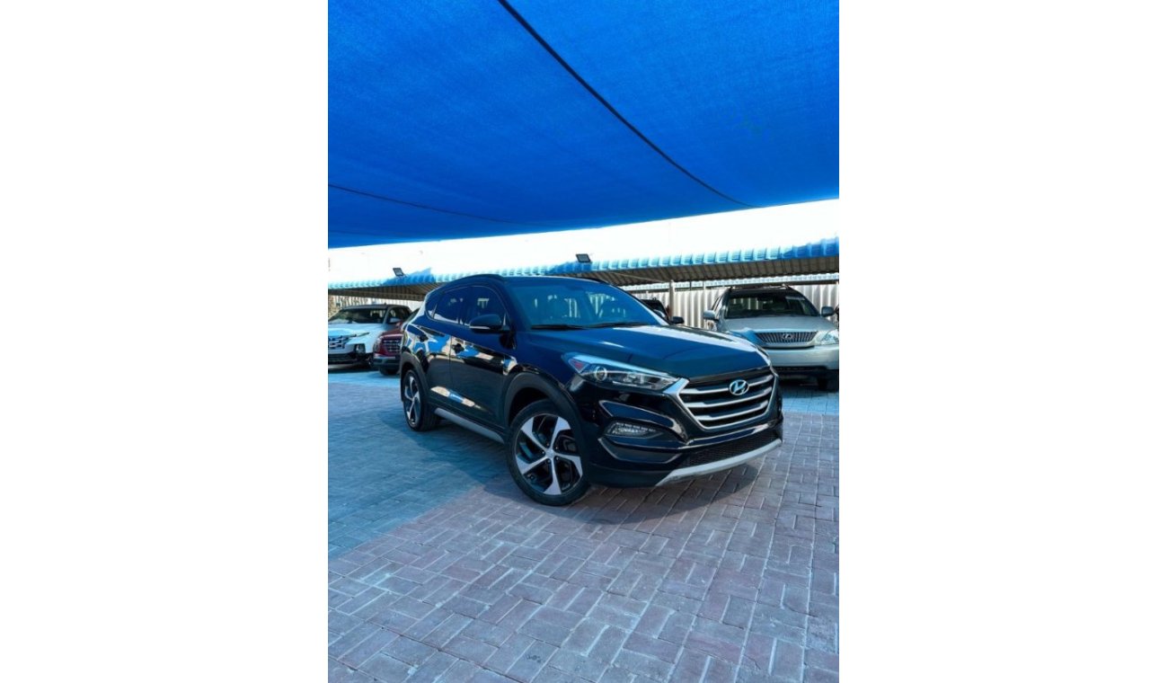 Hyundai Tucson car in perfect condition 2018 with a 1.6 turbocharged engine with only 35,000 miles 2 WD