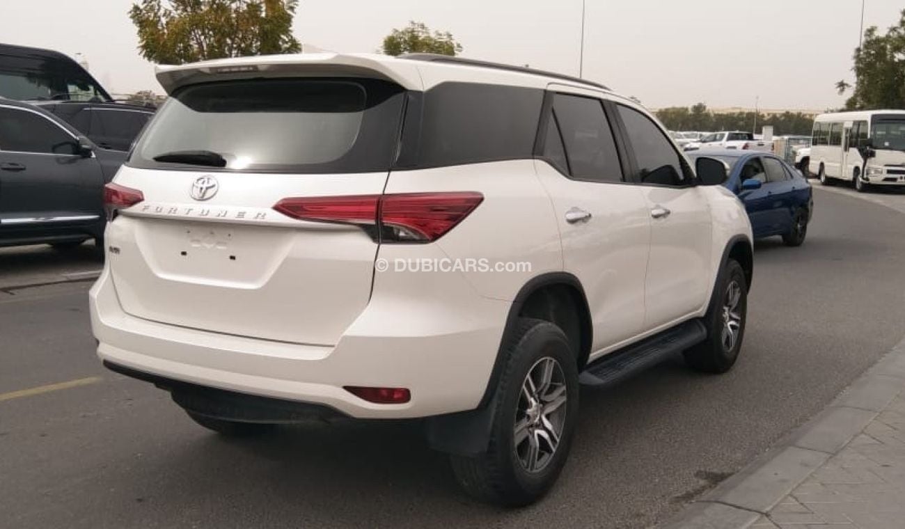 Toyota Fortuner Left hand petrol