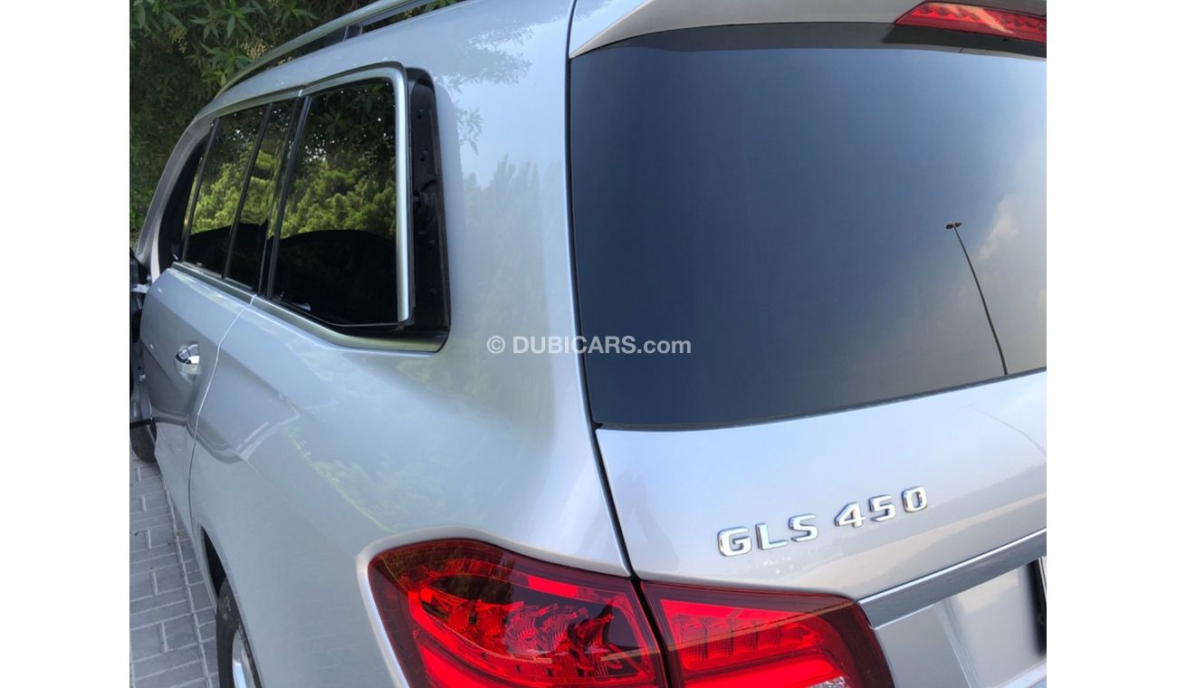 مرسيدس بنز GLS 450 GLS 450 MODEL 2017 VERY CLEN CAR FULL OPINIONS FOR SALE