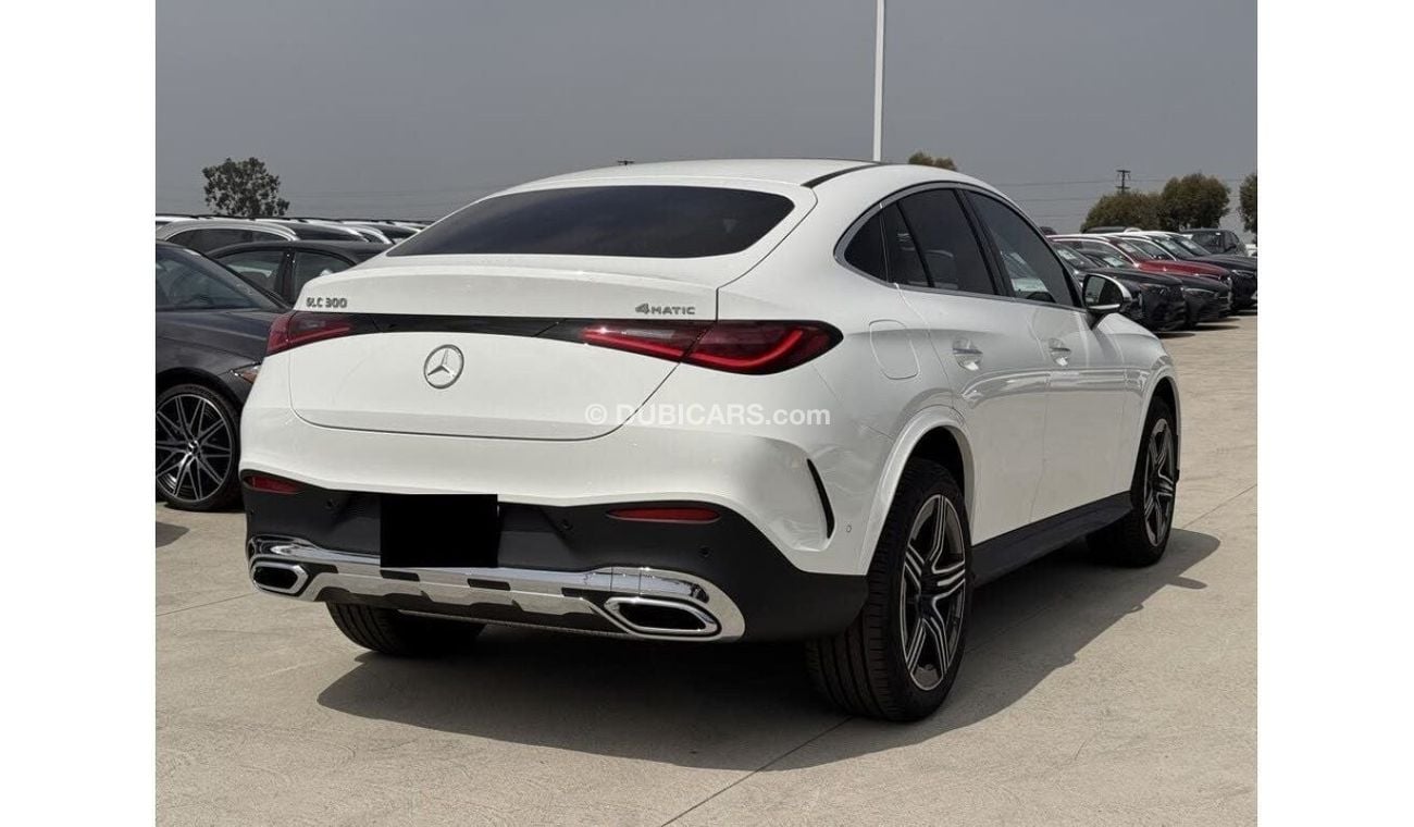 مرسيدس بنز GLC 300 Coupe 4MATIC Brand New * Export Price *