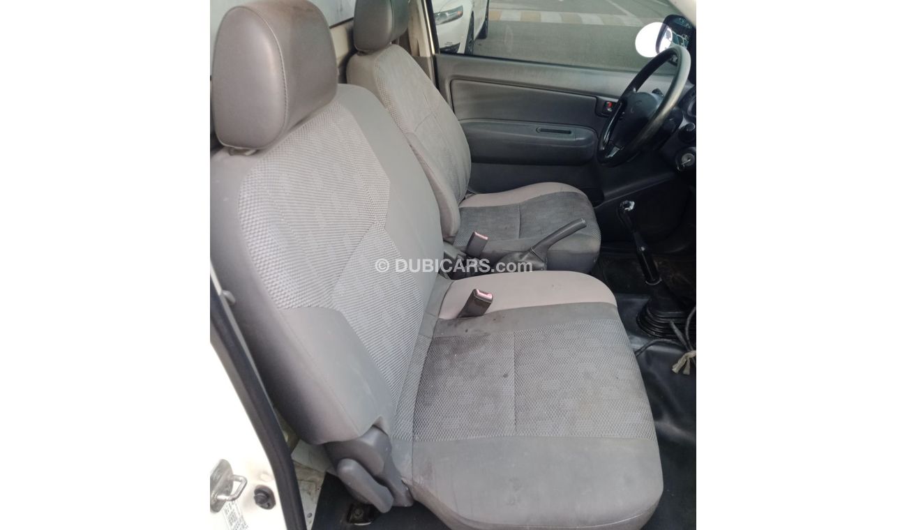 تويوتا هيلوكس Toyota Hilux V4 2.7L(Meat fridge) Model 2014