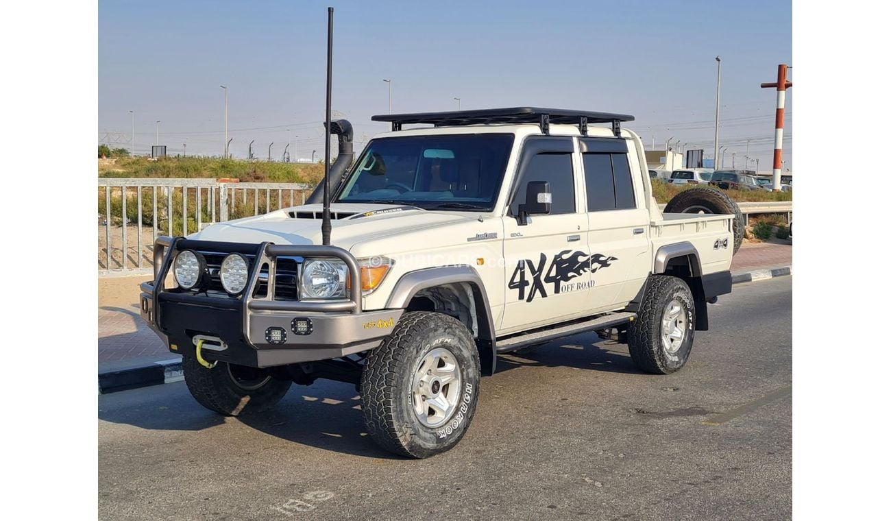 Toyota Land Cruiser Pick Up Double cabin