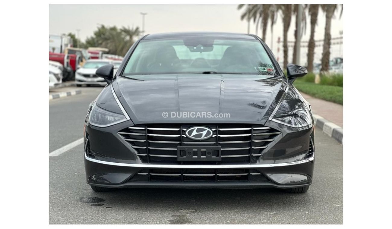 Hyundai Sonata 2021 HYUNDAI SONATA 2.5L  USA SPECS CLEAN TITLE ENGINE GEAR CHASSIS GUARANTEE 21000 miles 32000 km