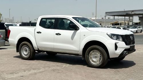 Nissan Navara 2.5D XE D23 4X4 DC PLUS Manual