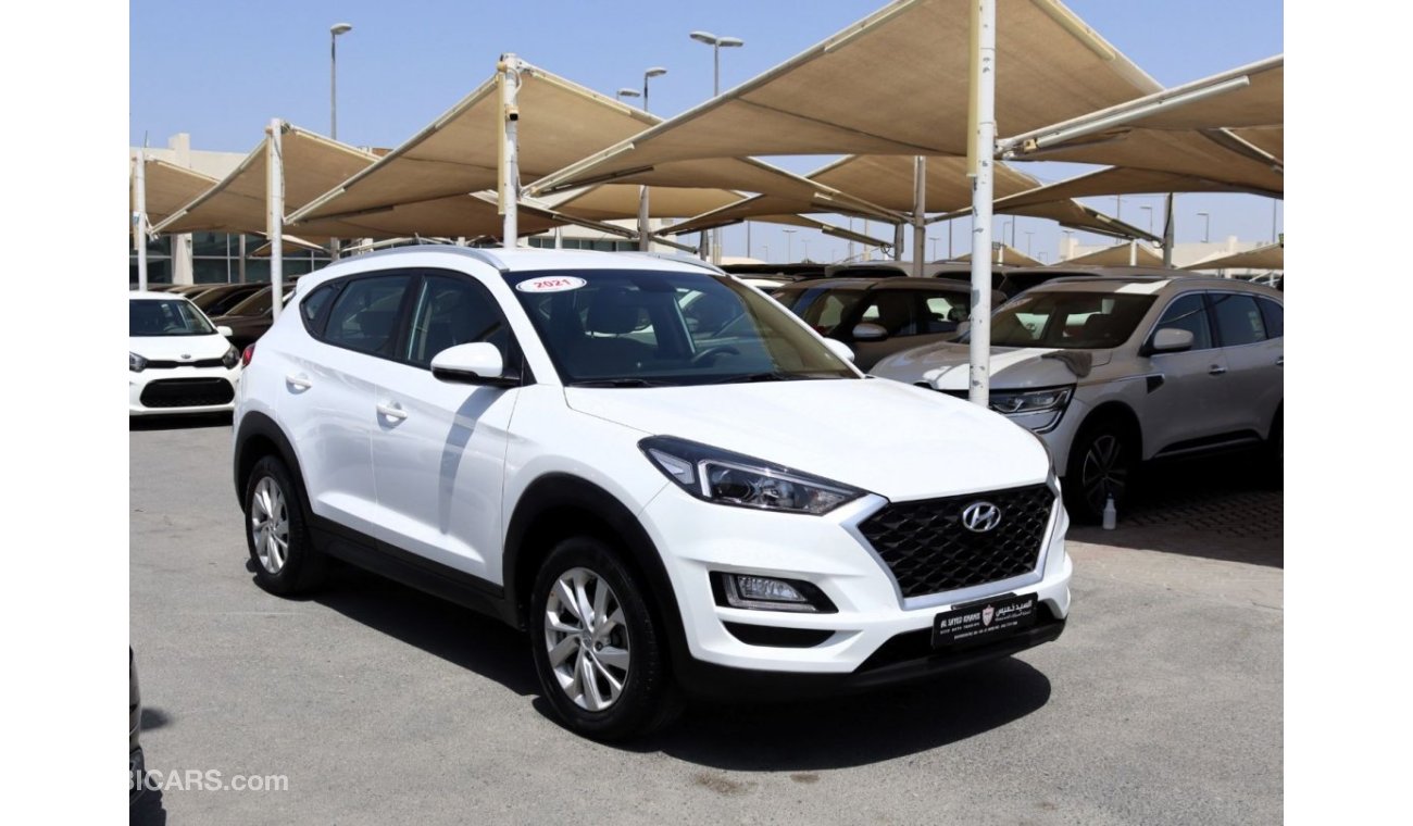 Hyundai Tucson GL ACCIDENTS FREE - GCC - PERFECT CONDITION INSIDE OUT - 2000 CC