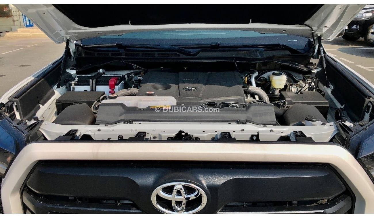 Toyota Tundra SR5 3.5L GASOLINE 4x4 2022