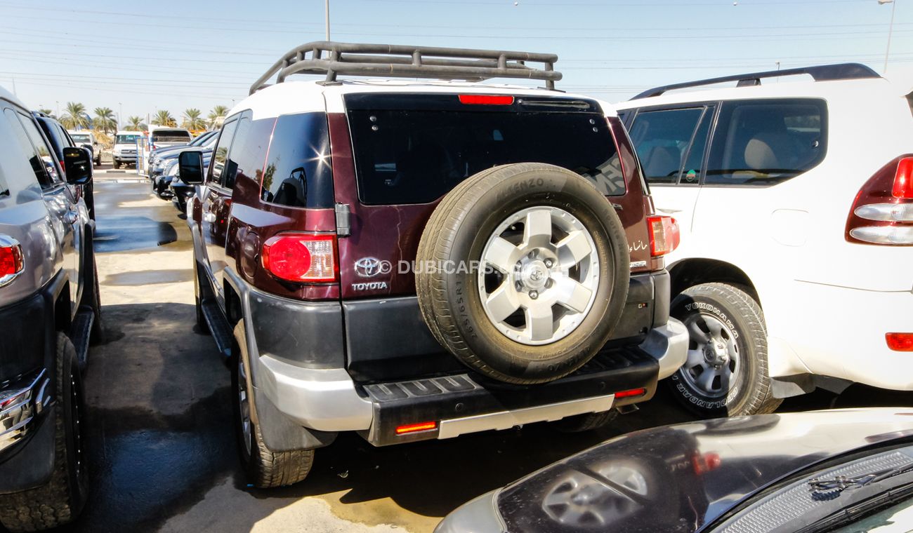 Toyota FJ Cruiser ( EXPORT ONLY)