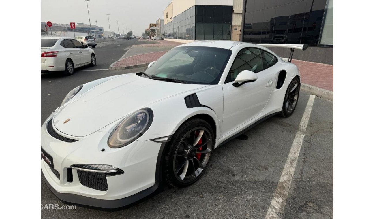 بورش 911 GT3 GT3RS