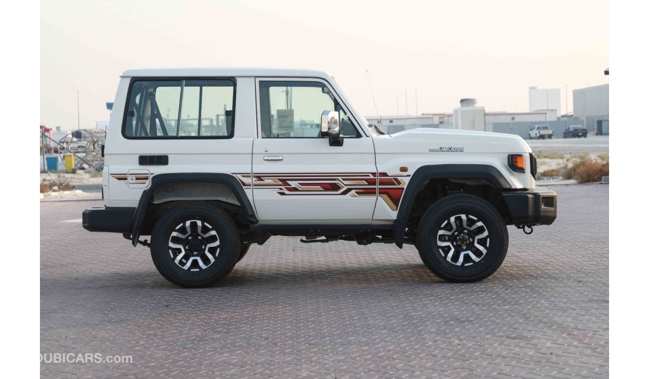 Toyota Land Cruiser Hard Top 2024 Toyota LC71 4.0 Hard Top - White inside Sadlle Tan | Export Only