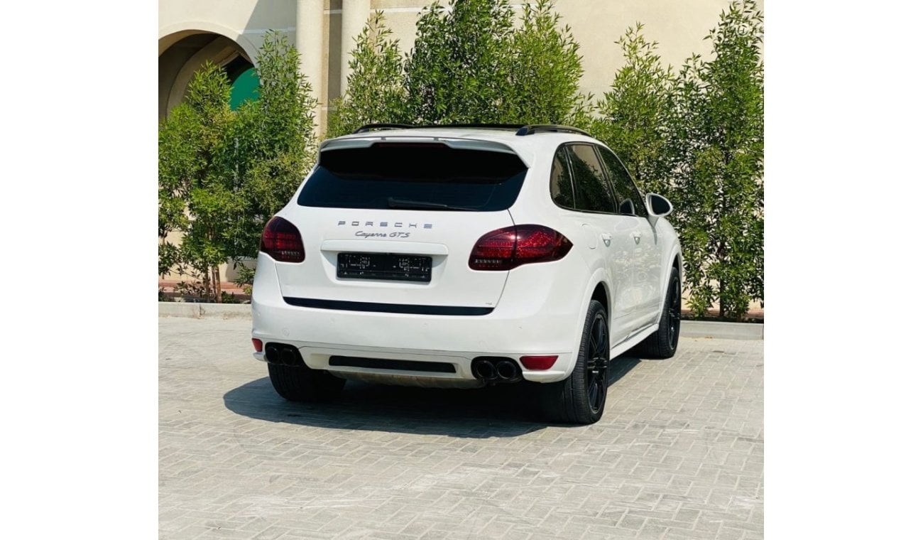 Porsche Cayenne Good condition car GCC