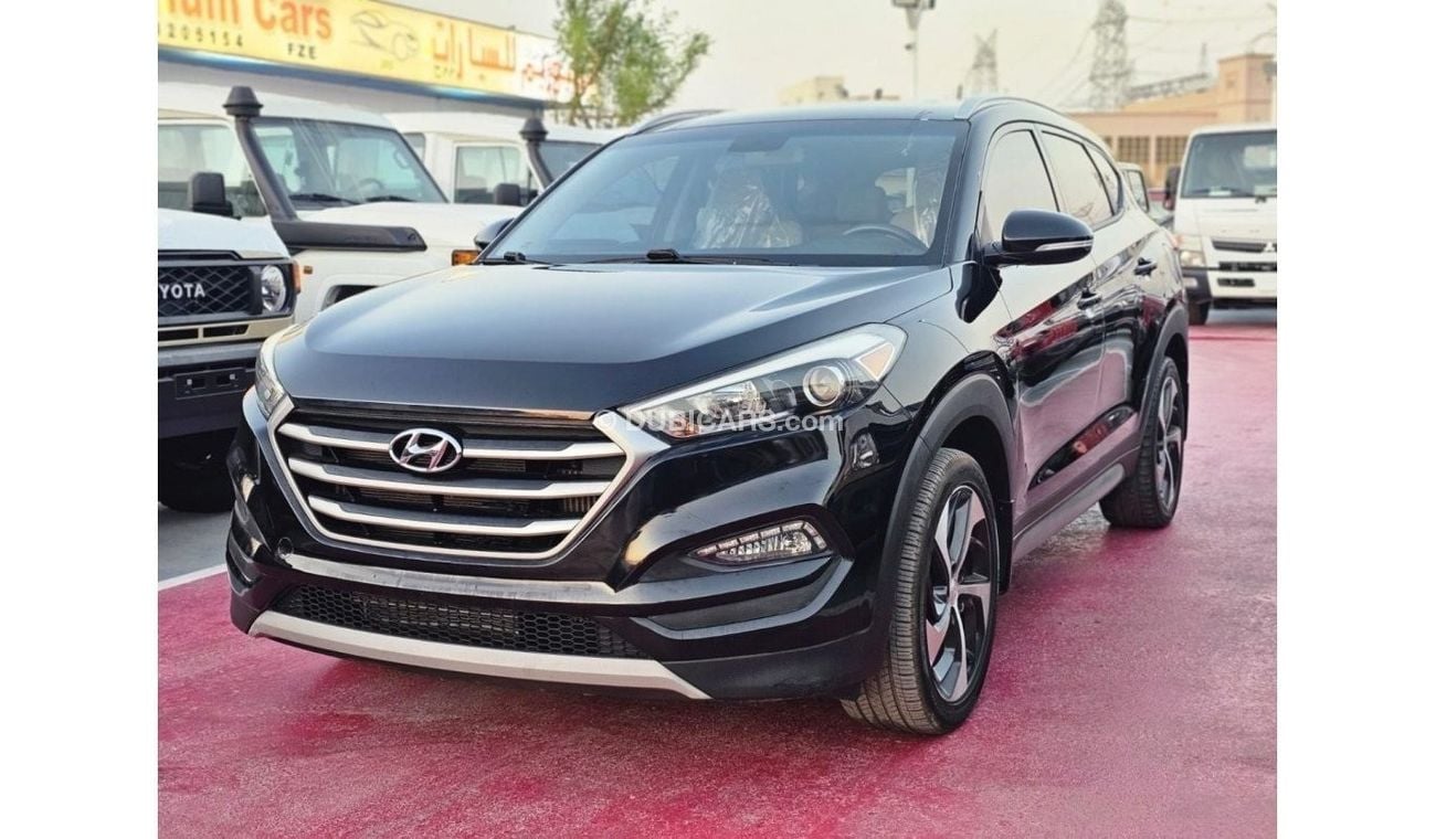 Hyundai Tucson HYUNDAI TUCSON,1.6L,SPORTS,AWD,DRIVER POWER SEAT,REAR DOOR POWER,PUSH START BUTTON,A/T,2017MY