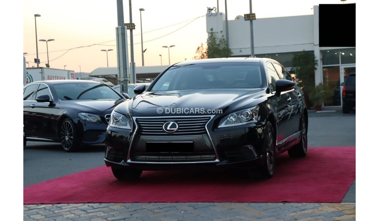 Lexus LS460 Premier LWB 4.6L (382 HP) LEXUS LS460L / 2013 / GCC / Free Accident