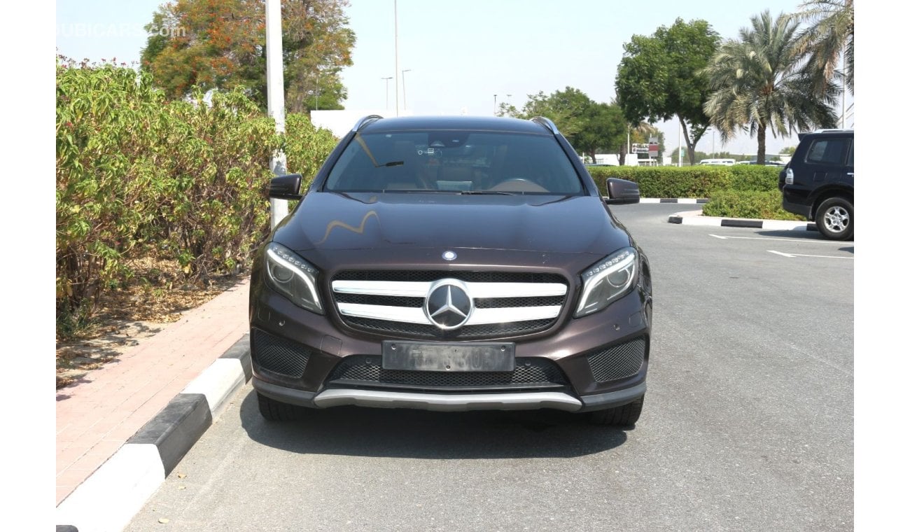 مرسيدس بنز GLA 250 مرسيدس جي ال ايه 250 خليجي فل اوبشن موديل 2016