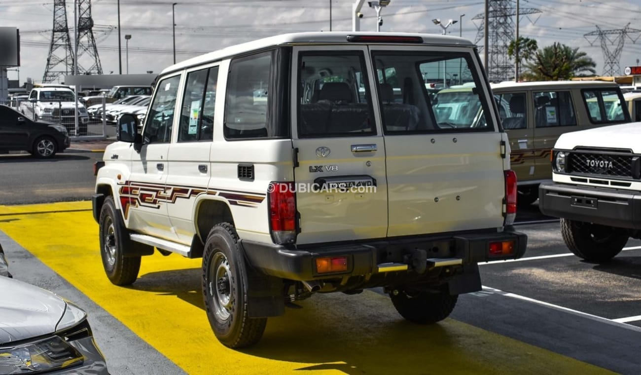 Toyota Land Cruiser Hard Top 4.5L Diesel V8