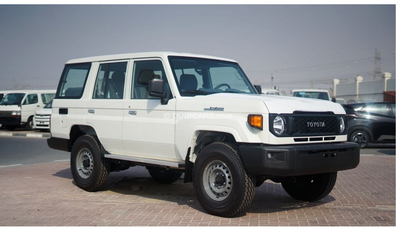 Toyota Land Cruiser Hard Top LC76 HARDTOP 4.2Ltr Diesel 5 Door DIFFERENTIAL LOCK , POWER WINDOW , CENTER LOCK