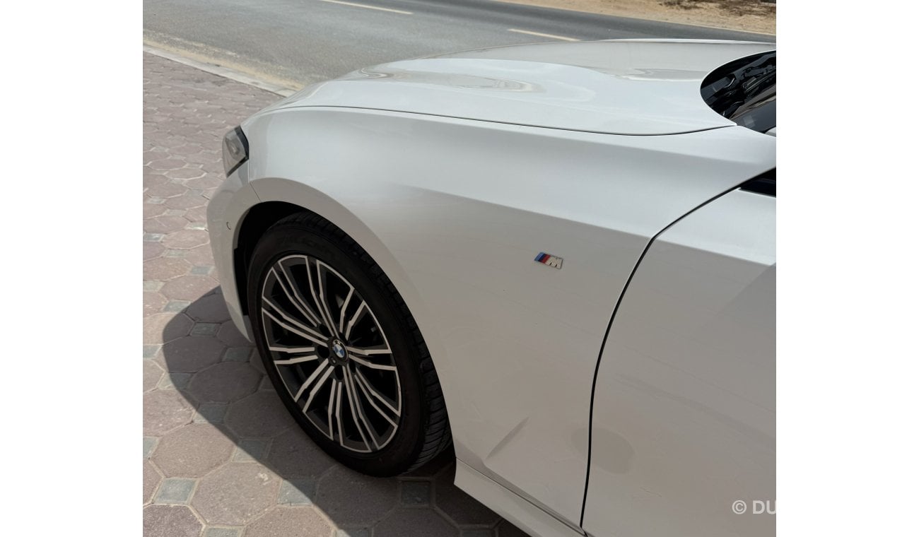 بي أم دبليو 330i