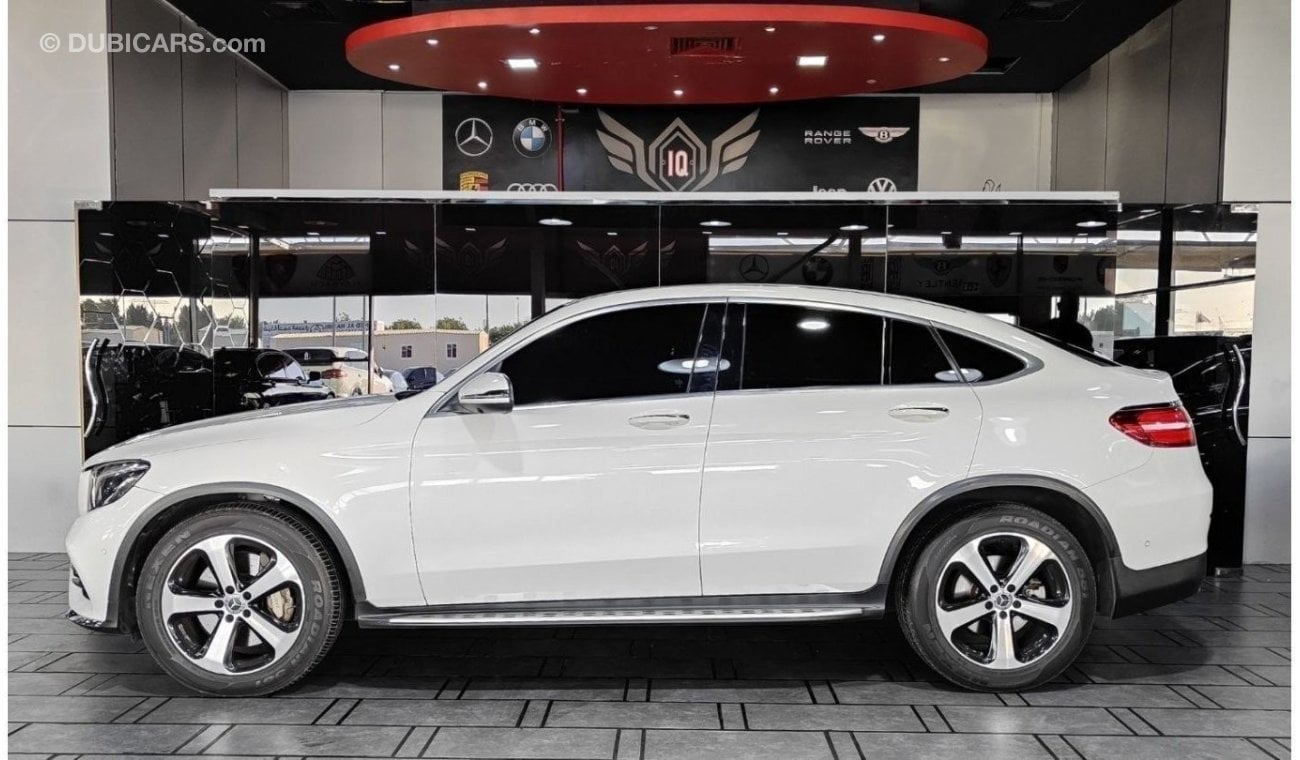 Mercedes-Benz GLC 300 AED 2,300 P.M | 2019 MERCEDES GLC 300 AMG COUPE | UNDER WARRANTY | SUNROOF