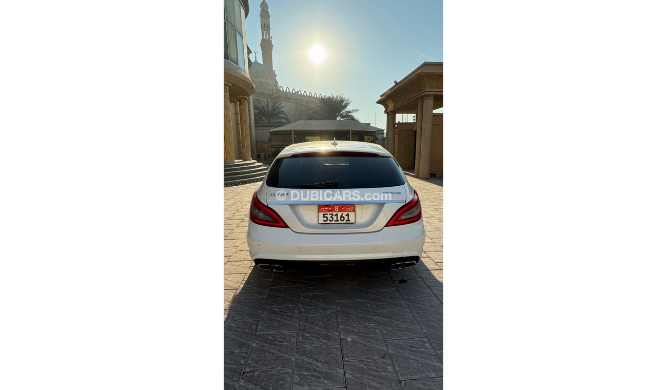 مرسيدس بنز CLS 500